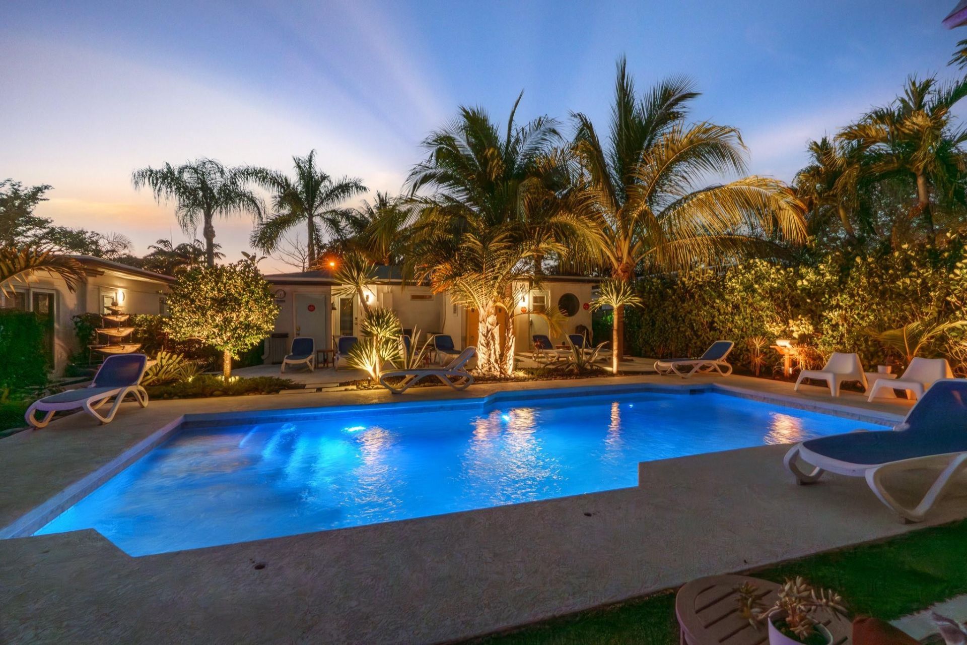 1110 NW 7th Ave, Fort Lauderdale, FL 33311 Photo