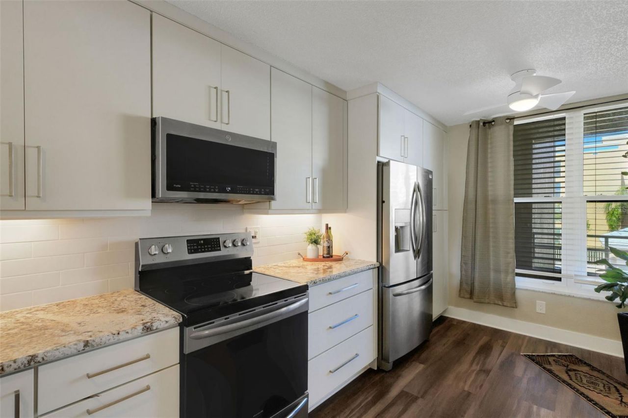 4460 Fairways Boulevard, Unit 107, Bradenton, FL 34209 Photo