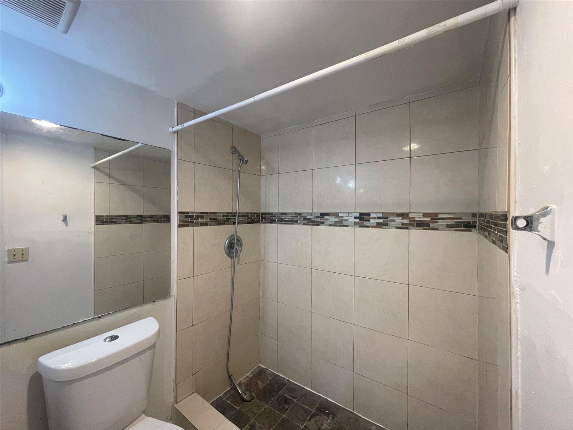 3301 Spanish Moss Te, Unit 601, Lauderhill, FL 33319 Photo