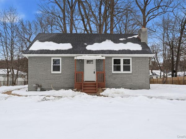 21 Janet Place, Stony Point, NY 10980