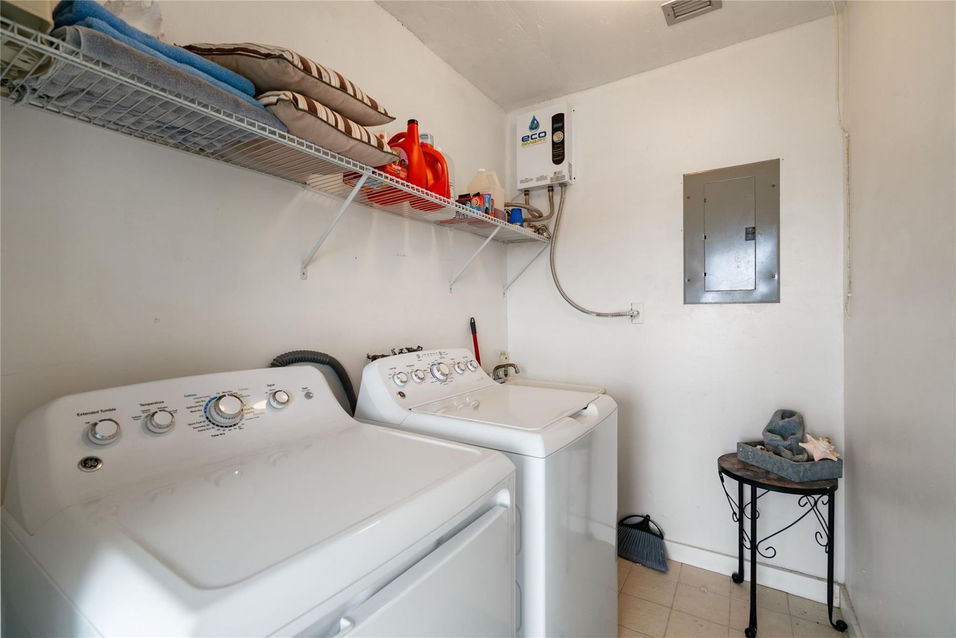 102 Harbor Dr, Tavernier, FL 33070 Photo