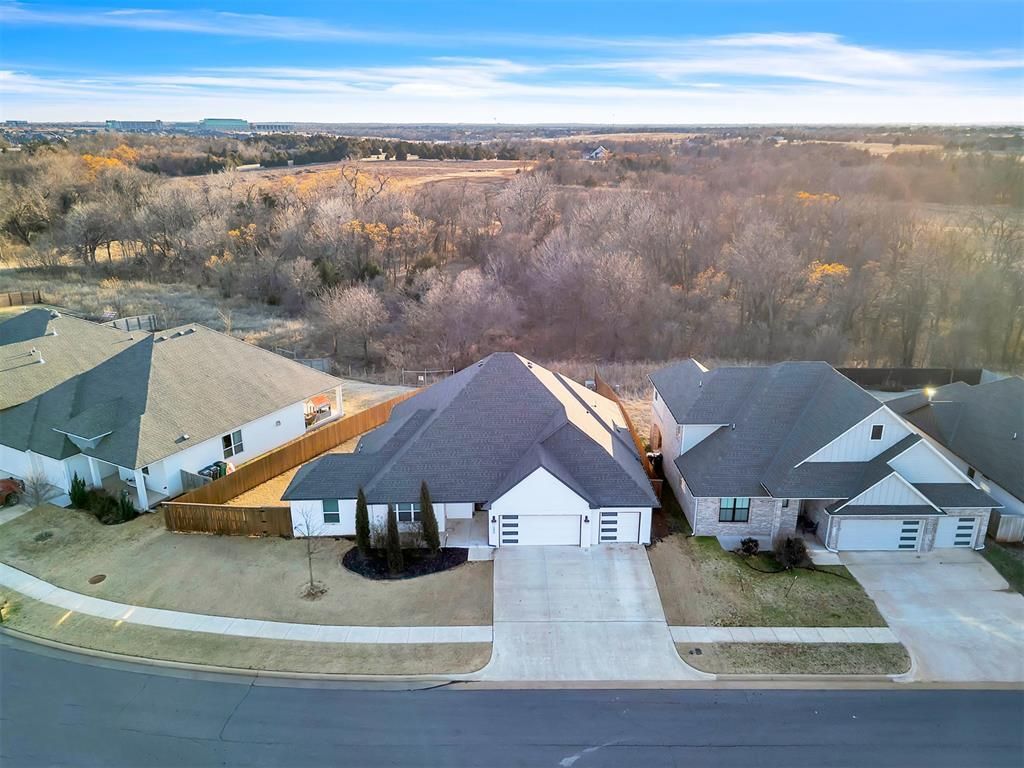 15809 Aparados Way, Edmond, OK 73013 Main Photo