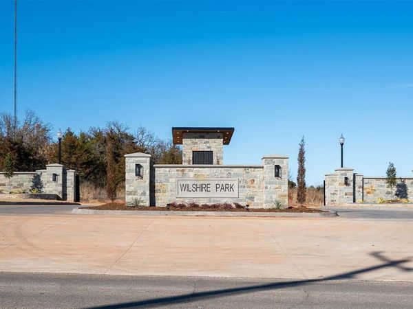 8217 Wilshire Park West Drive, Oklahoma City, OK 73116