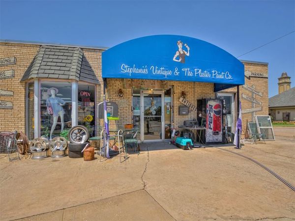 6726 NW 38th Street, Bethany, OK 73008