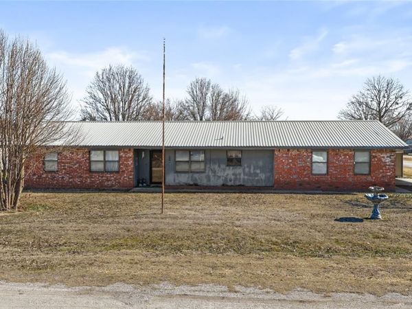 110 Christi Street, Paoli, OK 73074
