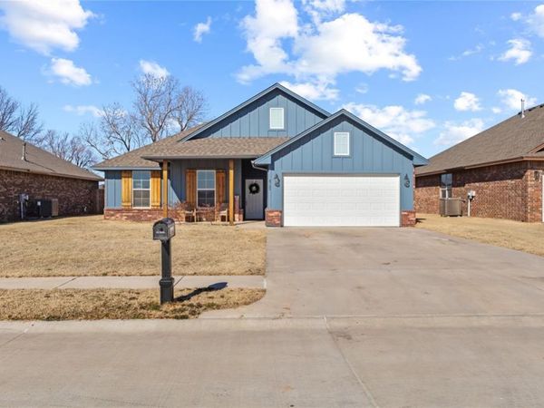 4722 Sandhill, Enid, OK 73703