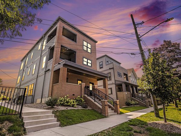 826 Fairview Avenue NE, Unit 4, Grand Rapids, MI 49503