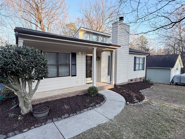 10129 Rockwood Road, Charlotte, NC 28215