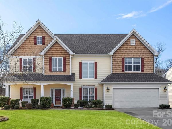4351 Crest Line Lane, Harrisburg, NC 28075