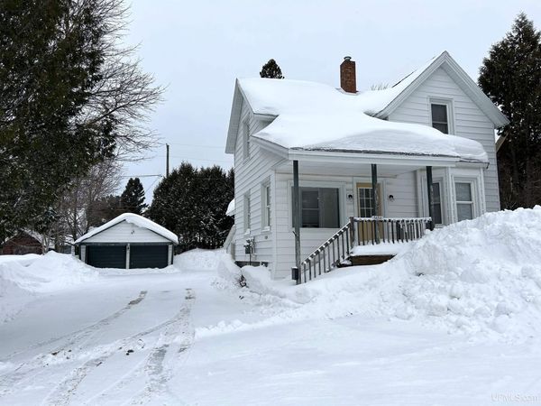 56511 Laurium Street, Calumet Twp, MI 49913