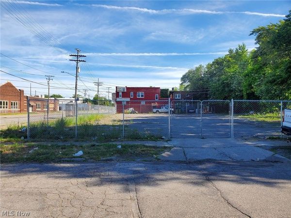 V/L E 140th Street, Cleveland, OH 44110