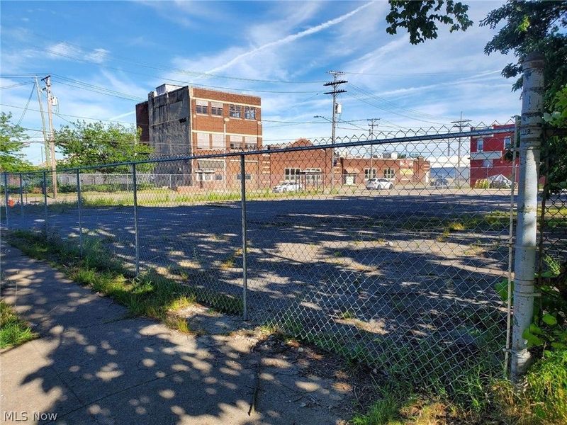 V/L E 140th Street, Cleveland, OH 44110 Photo 3