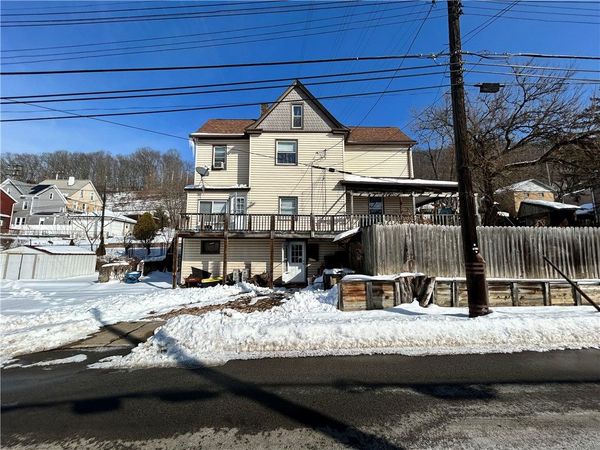 1 2nd St, Wilmerding, PA 15148