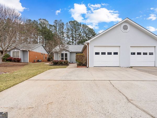 180 Wilbanks Drive, Fayetteville, GA 30215