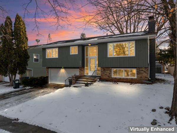 2626 3rd Place NE, Rochester, MN 55906