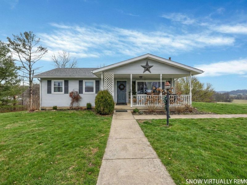 1725 W Point Road SE, Lancaster, OH 43130 Photo 1