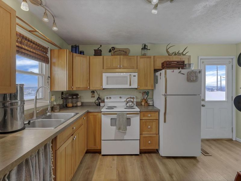 1725 W Point Road SE, Lancaster, OH 43130 Photo 22