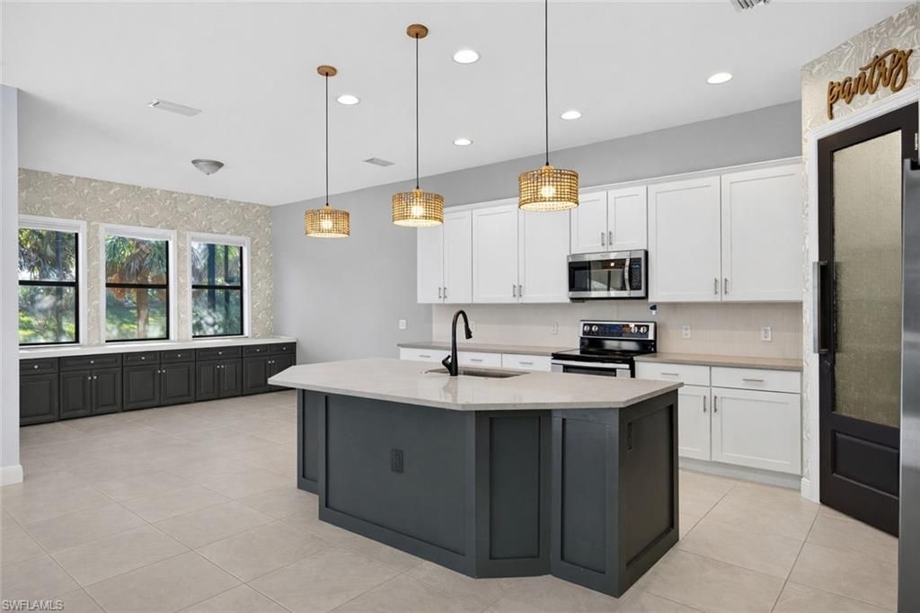 12749 Astor Pl, Fort Myers, FL 33913 Photo