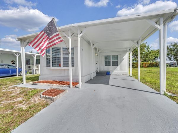 3 Alcala Lane, Port St. Lucie, FL 34952