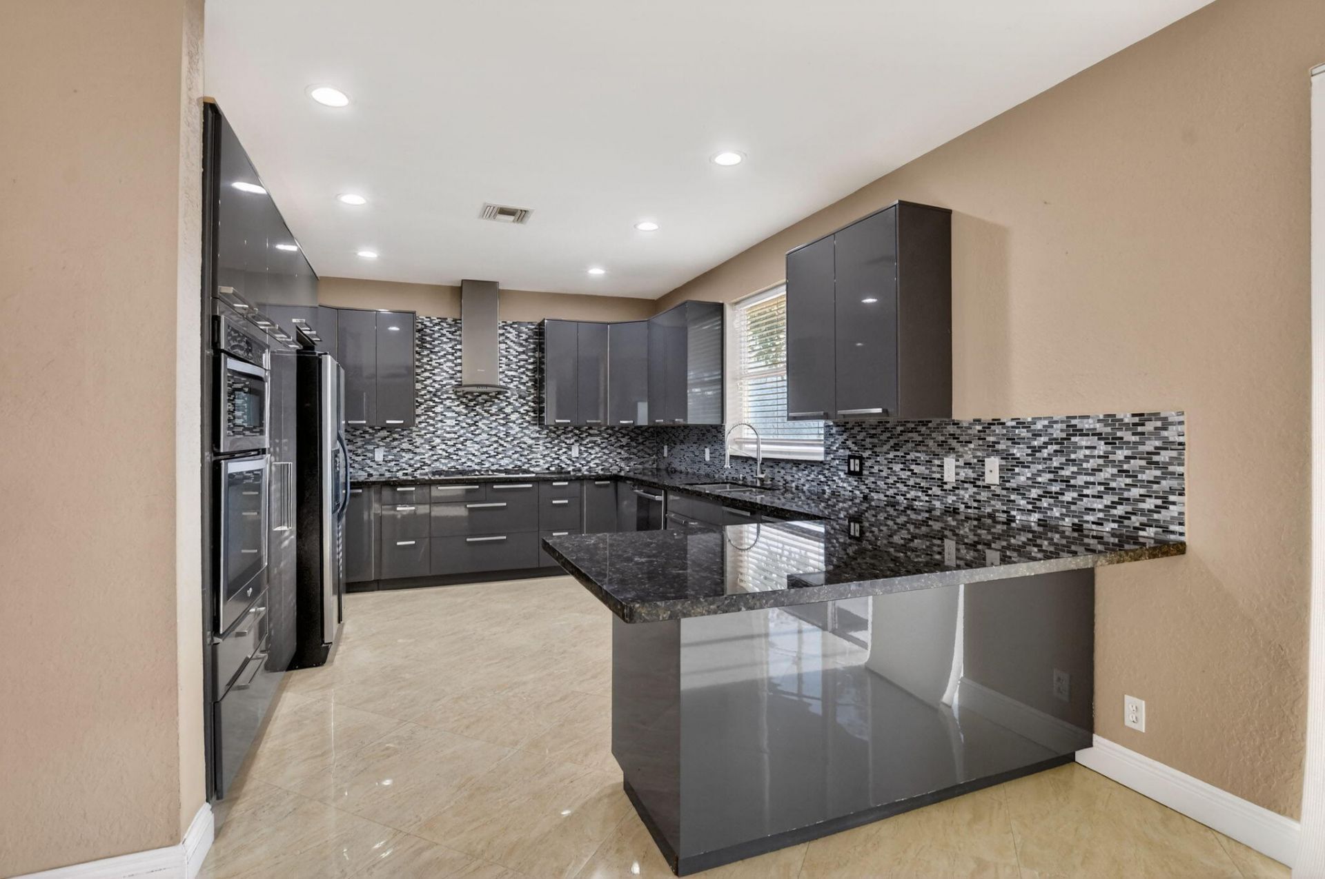 18271 Coral Isles Drive, Boca Raton, FL 33498 Photo