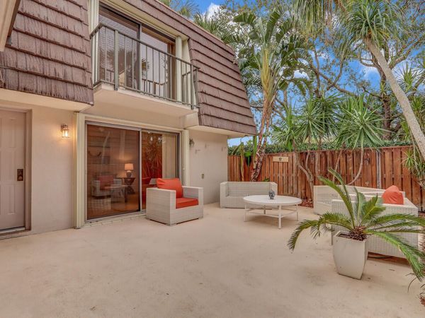 1138 11th Court, Jupiter, FL 33477