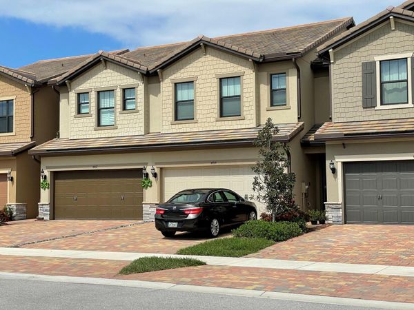 4464 San Fratello Circle, Lake Worth, FL 33467