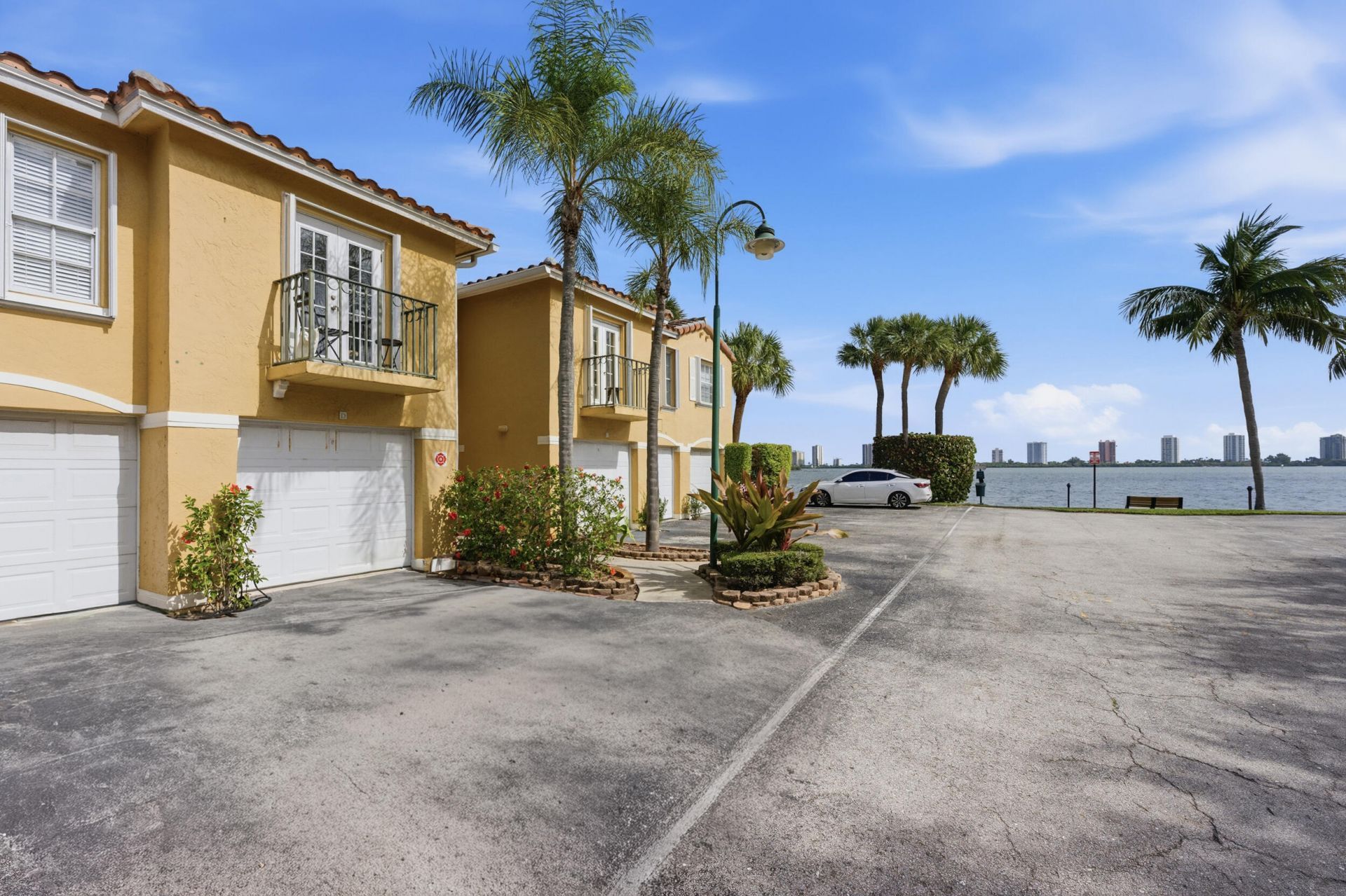 1155 Lake Shore Drive, Unit 202, Lake Park, FL 33403 Photo