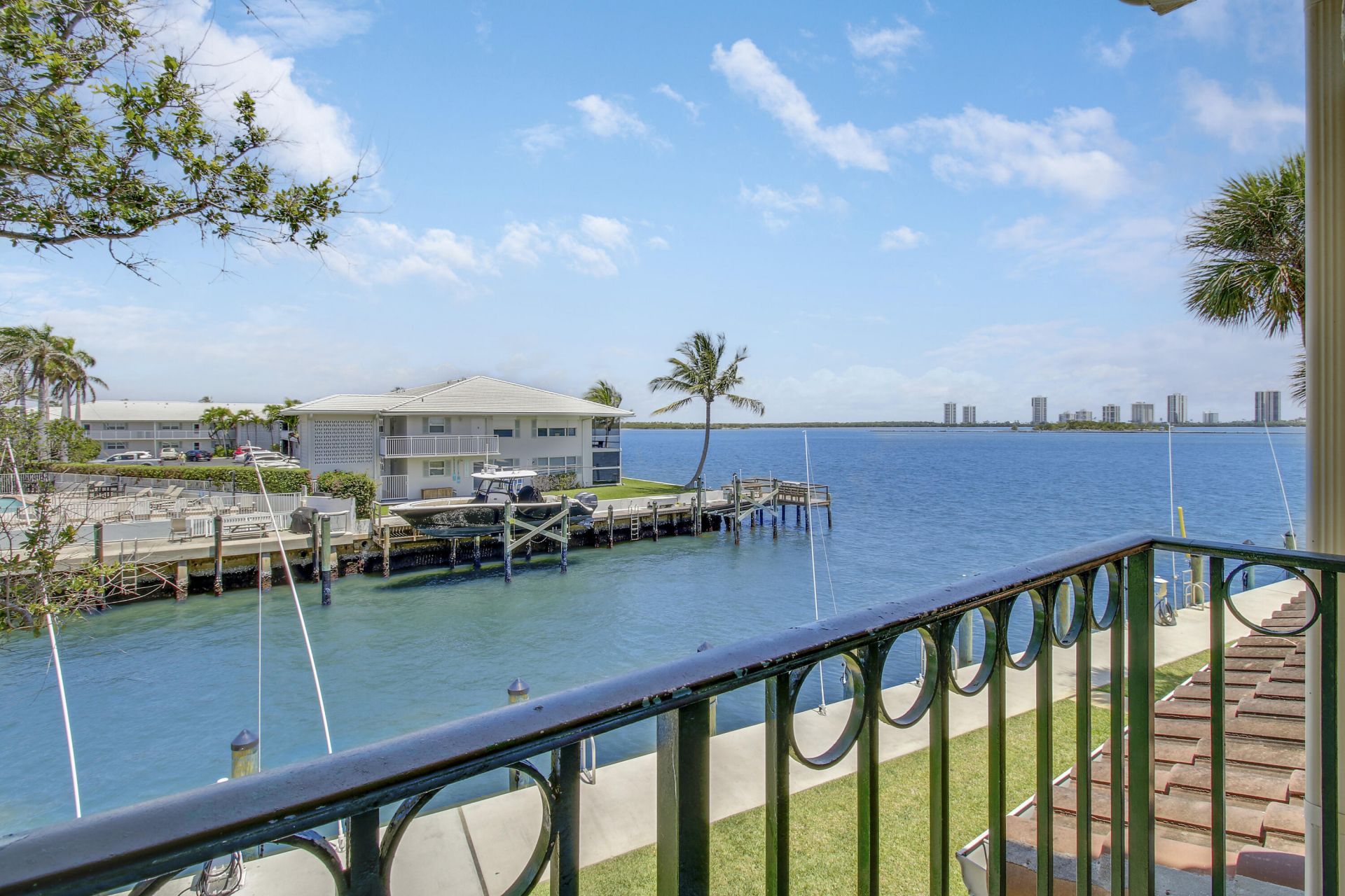 1155 Lake Shore Drive, Unit 202, Lake Park, FL 33403 Photo