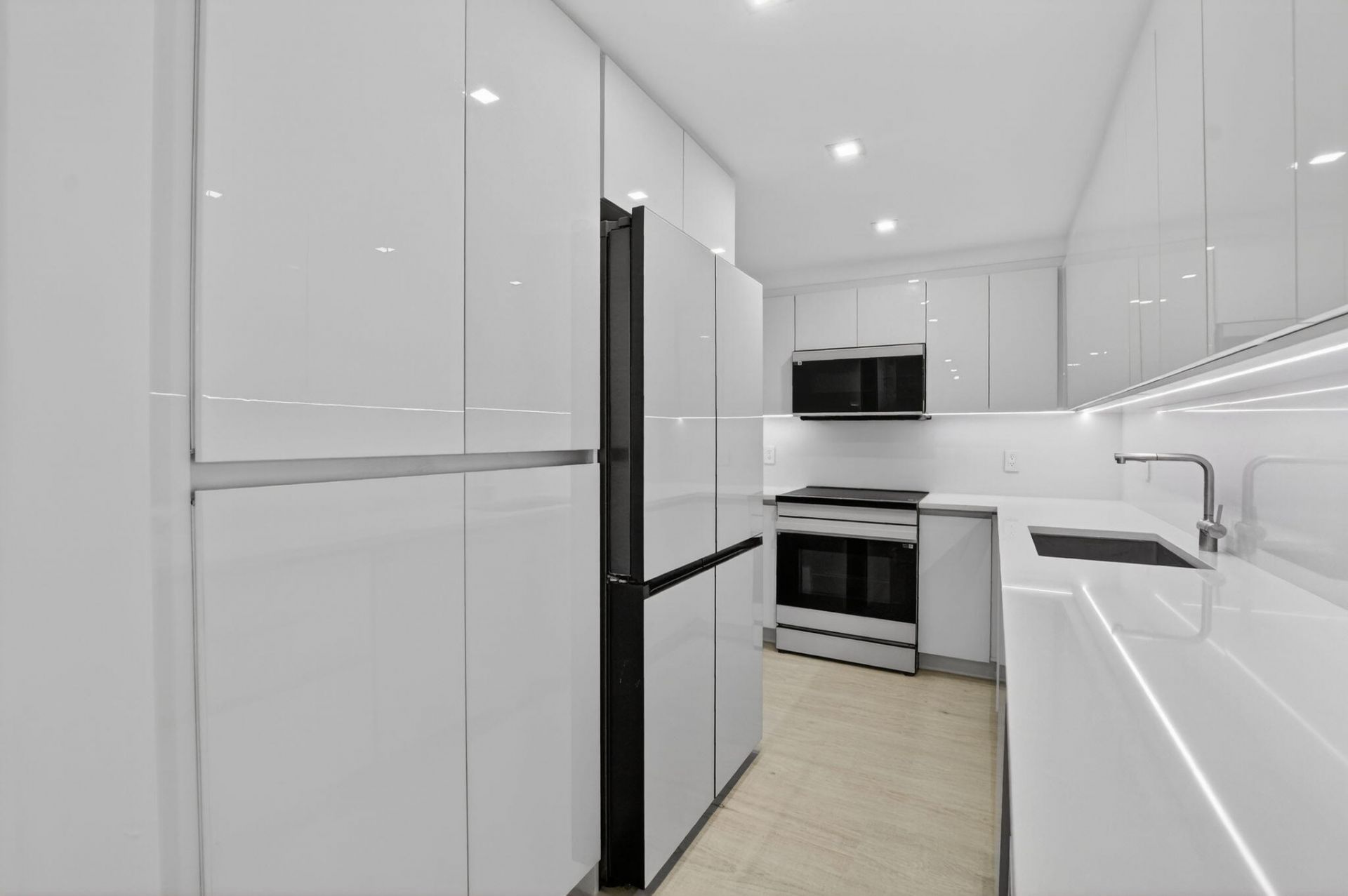 7835 Lakeside Boulevard, Unit 946, Boca Raton, FL 33434 Photo