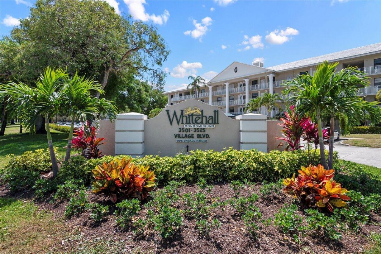2421 Village Boulevard, Unit 206, West Palm Beach, FL 33409 Photo