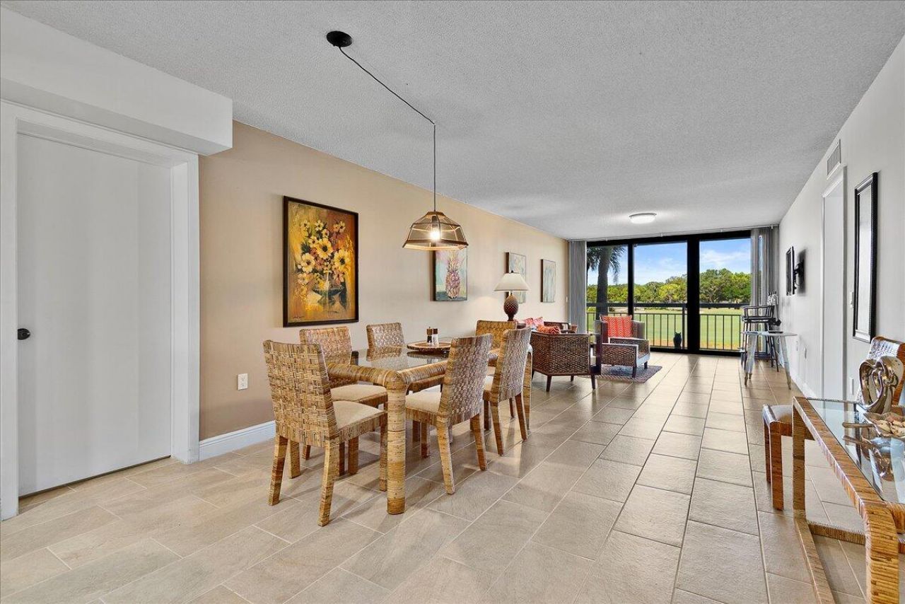 2421 Village Boulevard, Unit 206, West Palm Beach, FL 33409 Photo