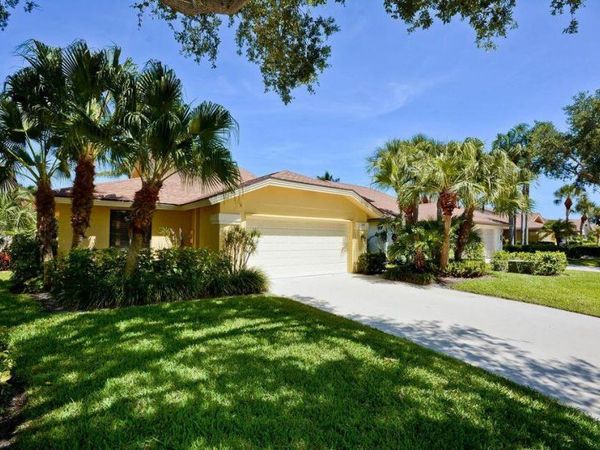 141 Cape Pointe Circle, Jupiter, FL 33477