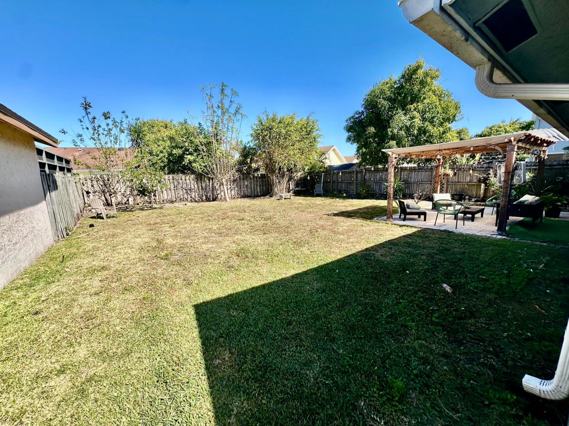 4492 Brook Drive, West Palm Beach, FL 33417 Photo