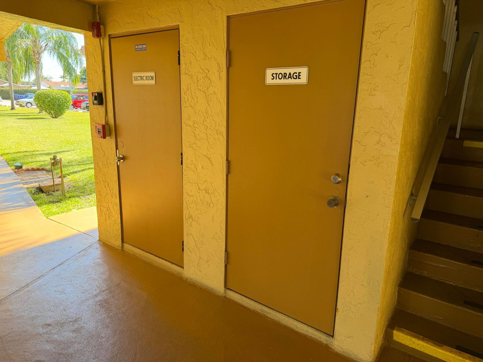 600 Village Green Court, Unit 219, Palm Springs, FL 33461 Photo