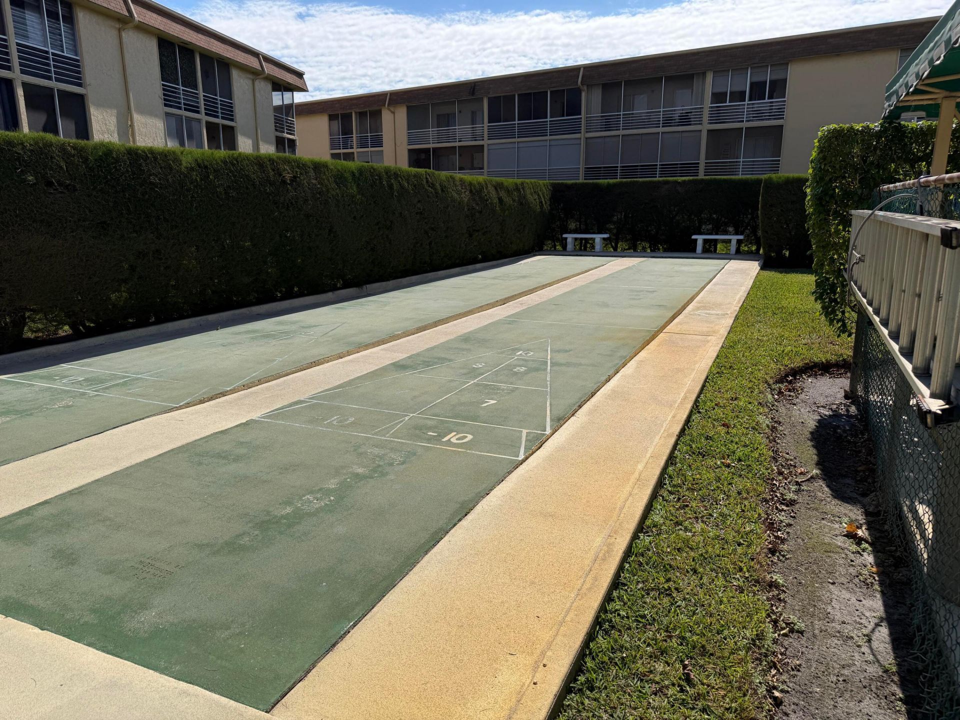 600 Village Green Court, Unit 219, Palm Springs, FL 33461 Photo