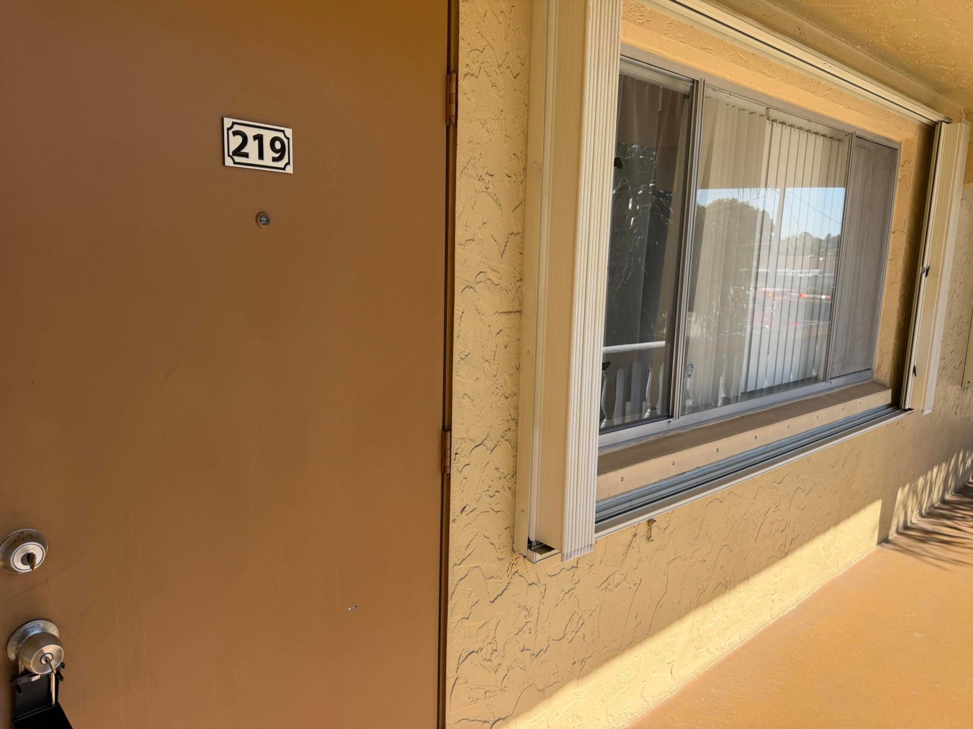 600 Village Green Court, Unit 219, Palm Springs, FL 33461 Photo