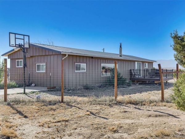 1780 14th Street , Penrose, CO 81240