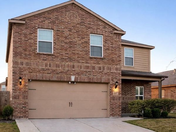 5015 Royal Springs Drive, Forney, TX 75126