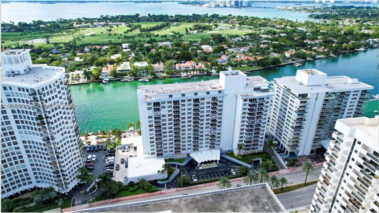 5700 Collins Ave, Unit 3H, Miami Beach, FL 33140 Photo