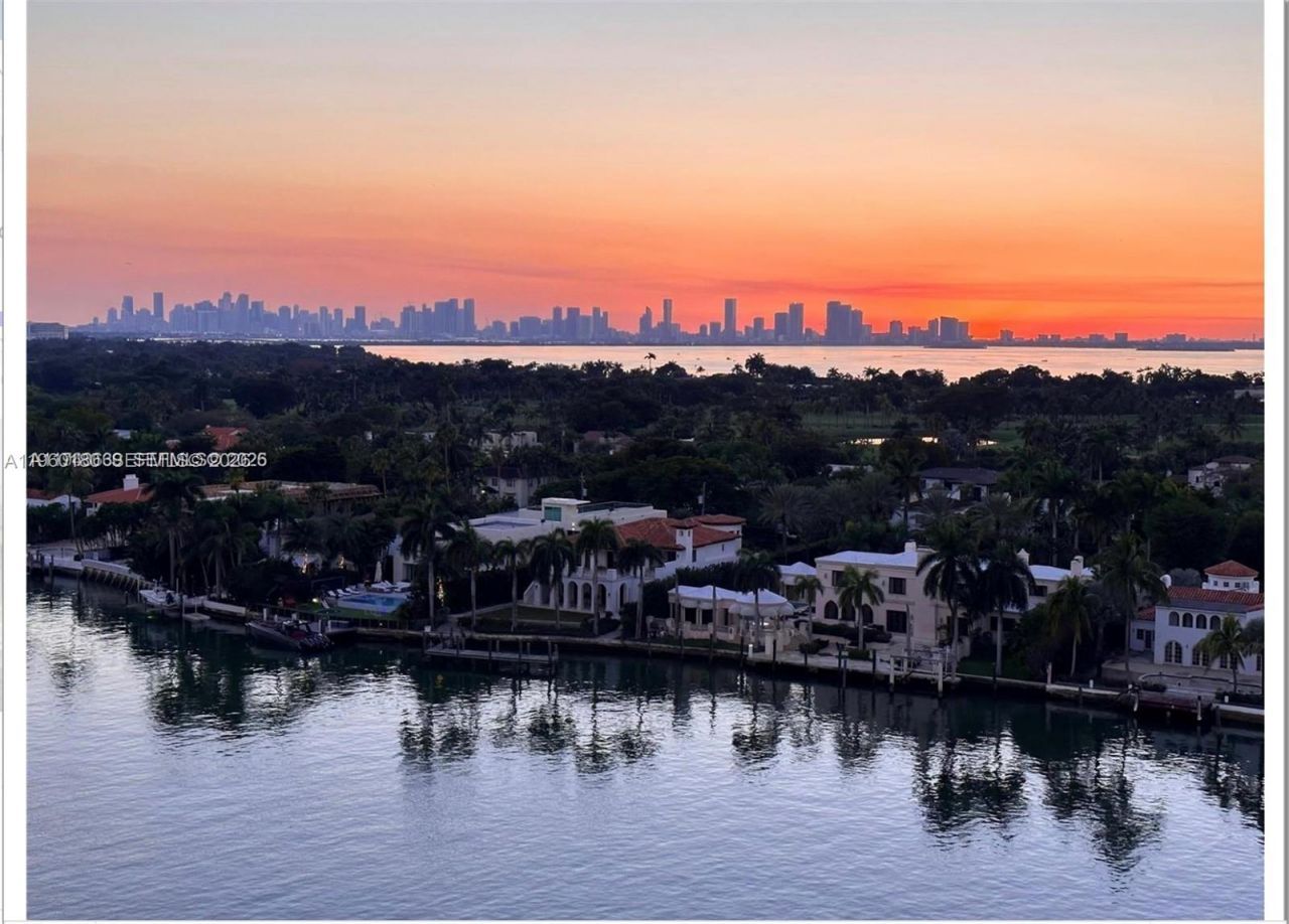 5700 Collins Ave, Unit 3H, Miami Beach, FL 33140 Photo