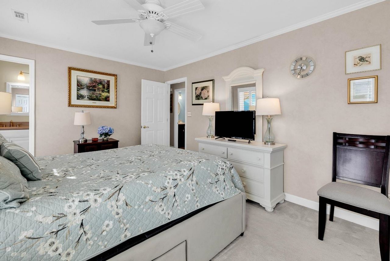 9468 Chicory Ln. Photo 11