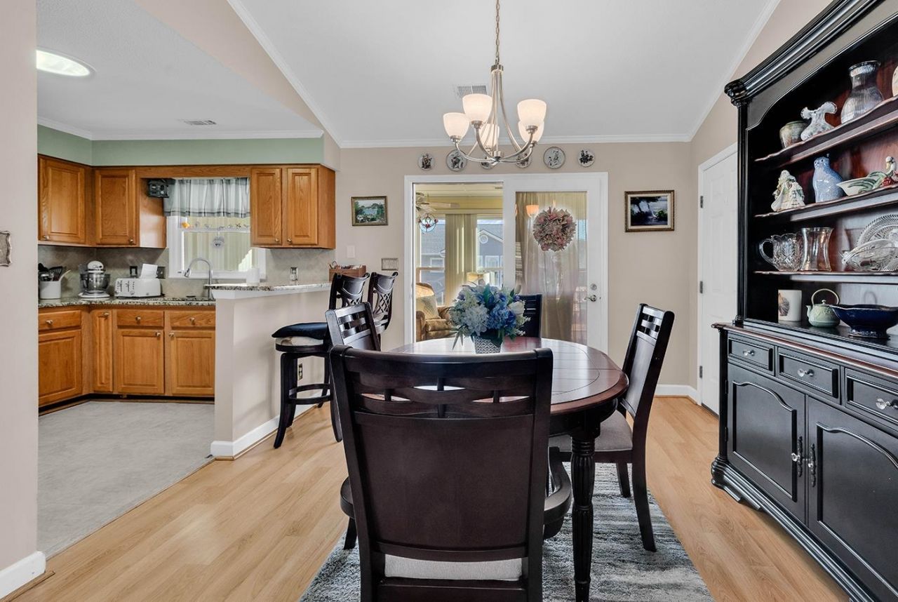 9468 Chicory Ln. Photo 17