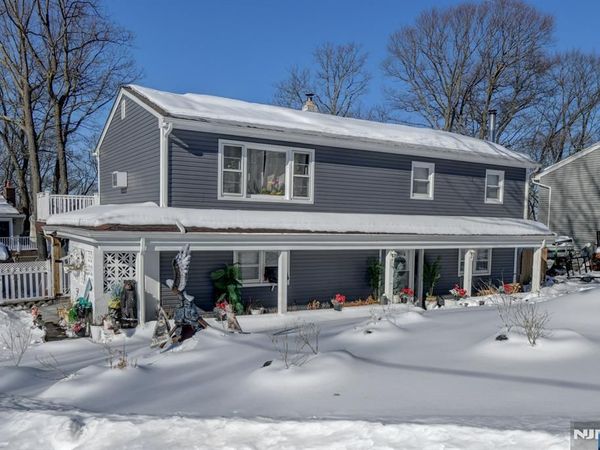 21 Normandy Circle, HOPATCONG, NJ 07843