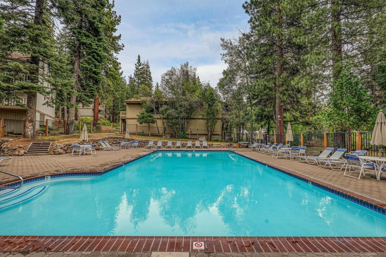 1001 Commonwealth Drive, Kings Beach, CA 96143 Photo