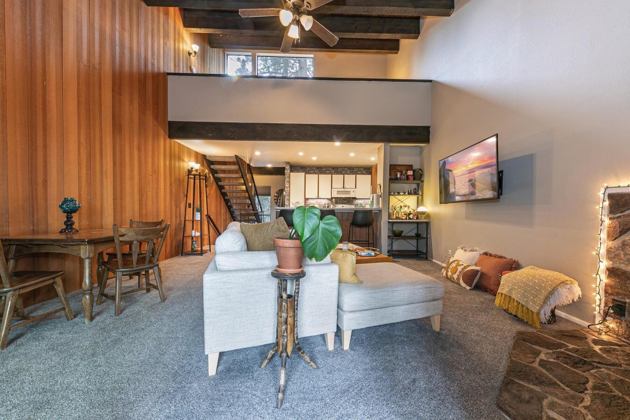 1001 Commonwealth Drive, Kings Beach, CA 96143 Photo