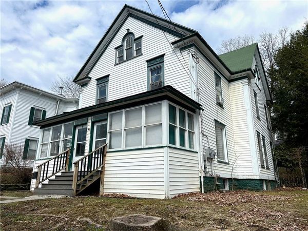 49 UpStairs Spruce Street , Oneonta, NY 13820