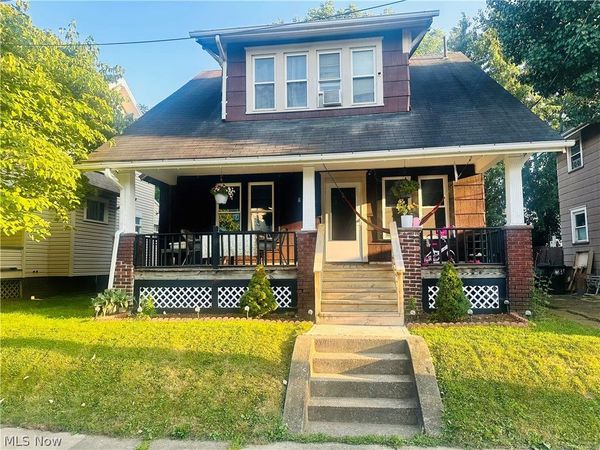 2616 Crown Place NW, Canton, OH 44708