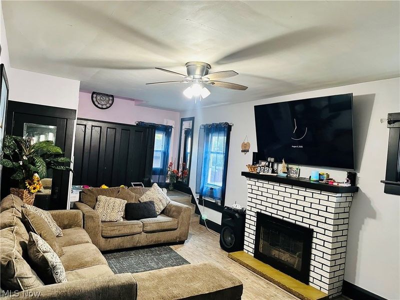 2616 Crown Place NW, Canton, OH 44708 Photo 3