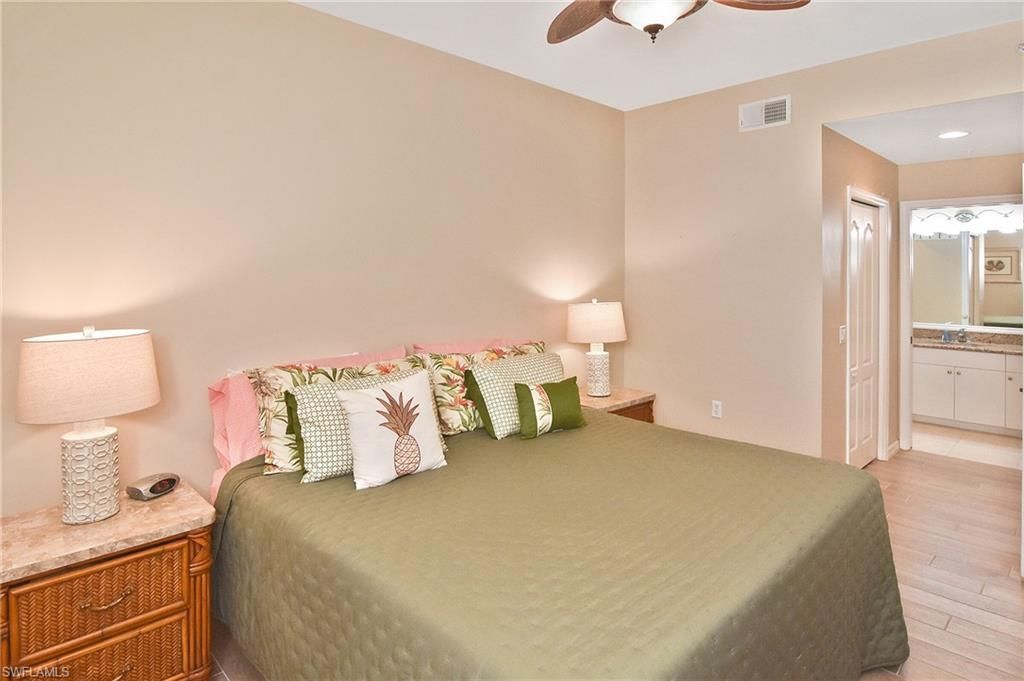 10361 Butterfly Palm Dr, Unit 723, Fort Myers, FL 33966 Photo