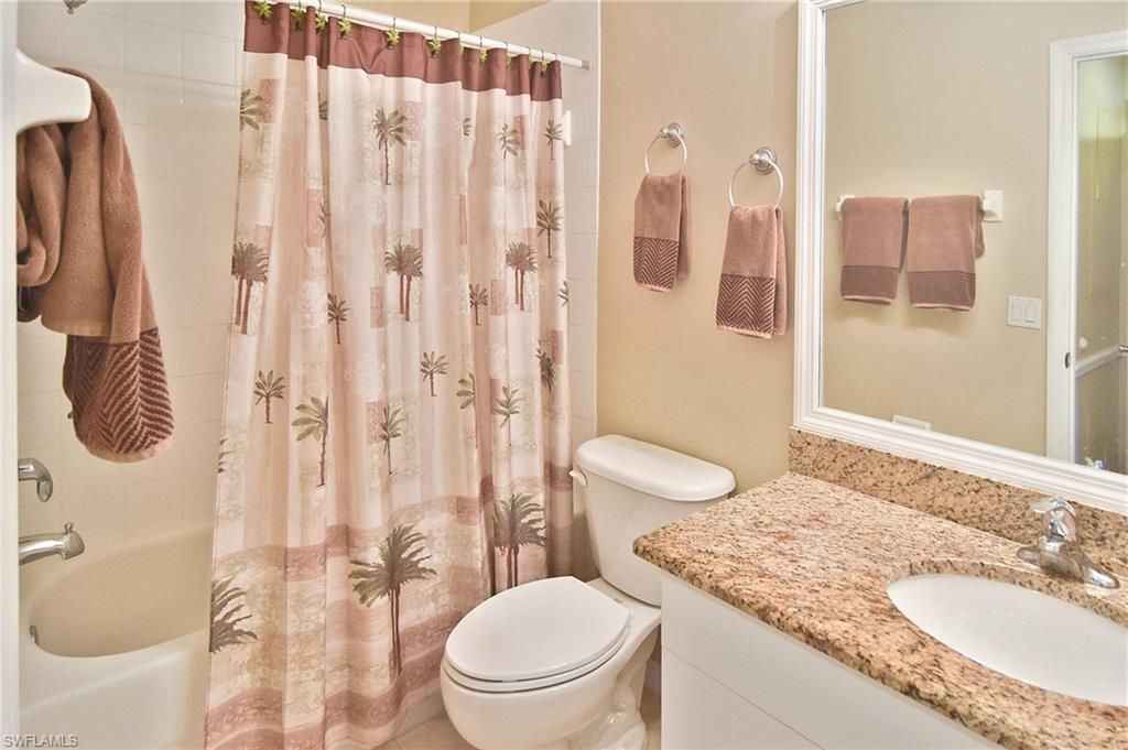 10361 Butterfly Palm Dr, Unit 723, Fort Myers, FL 33966 Photo